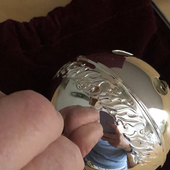 Wallace Silversmiths 2005 Silver Sleigh Bell - 35th Anniversary Edition - Picture 7 of 13